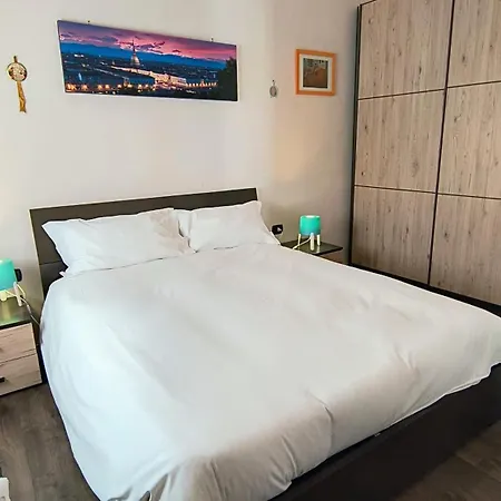 Francia 27 Cit Apartman
